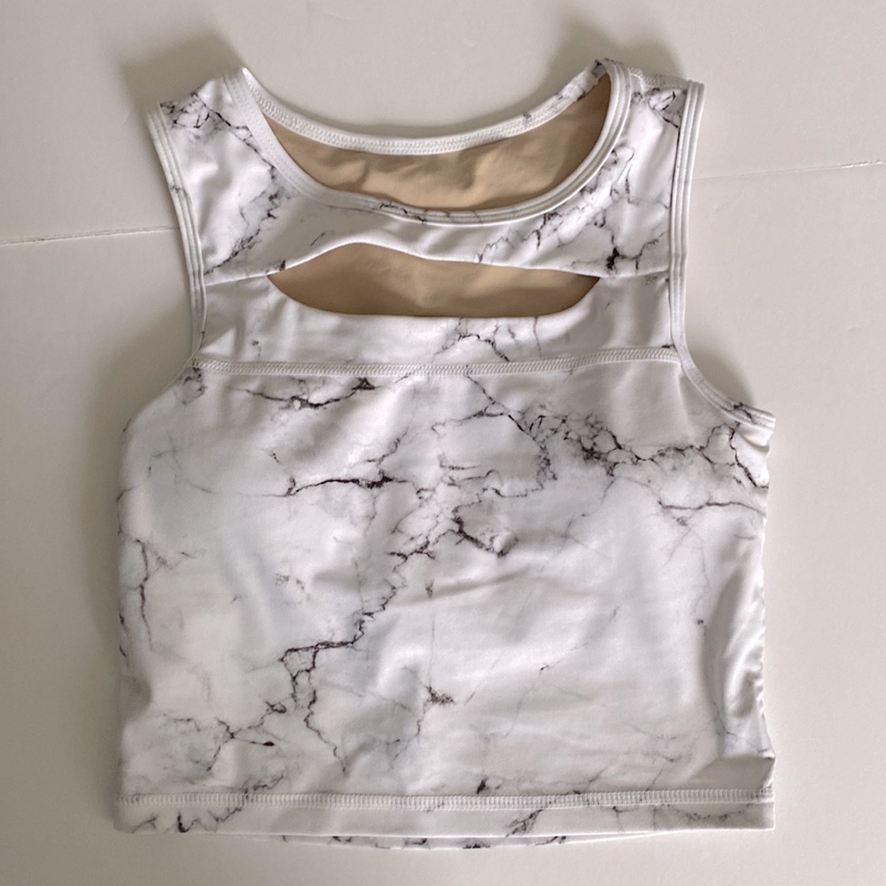 Buffbunny Marble Top